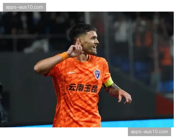 约尼查上赛季二十五场四助攻 本赛季四场五助效率飙升